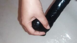 Pregnant solo squirting