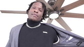 The tallest m*ther fucker inside porn: Louie Smalls!