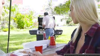 RealityKings - Jade Amber Has some Sneaky Sex on a Park Bench Thot two