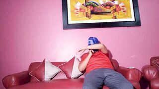 NAUGHTY NURSE CURES THE COCK OF A FAT SICK ON THE STOMACH HAHA