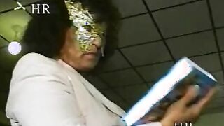 Italian pig fucks and piss inside a sex shop 90s