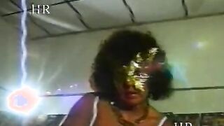 Italian pig fucks and piss inside a sex shop 90s