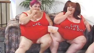 Even if they are fat they masturbate vulgar pussies inside groups