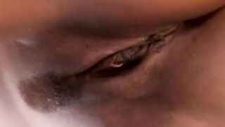 Dyke sex with babe Jessica Oliveira and Arian on board