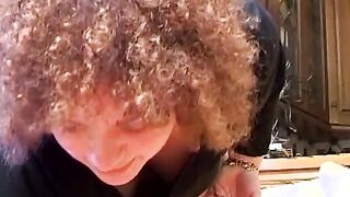 Bolognese housewife masturbates at home with a dildo