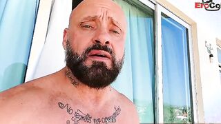 BJ PICK UP - German tourist meets and sucks Mexican