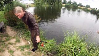 Bondage fatality body