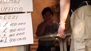 Doppio cazzo all'aperto