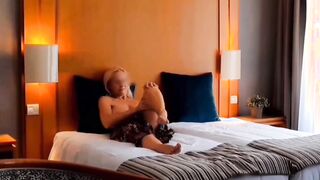 Selena's sex Relaxing after city walk