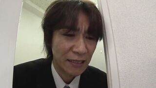 Japanese secretary Mai Takizawa sucks penis, uncensored