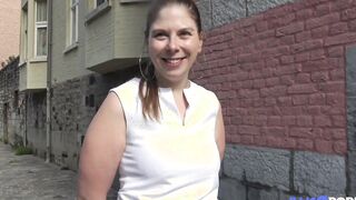 Alice, greedy, loves to end up inside sodomy