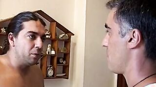 Condominium met fucking the eager Italian cougar