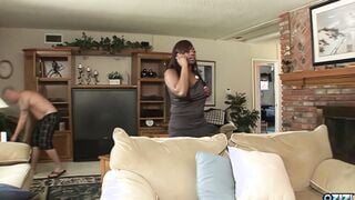 Getting even on her BF for taking her furniture away the african fucks 2 men