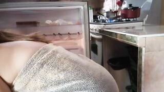 Mi chica esta bien caliente y quiere que la folle en cualquier lugar y por donde yo quiera!