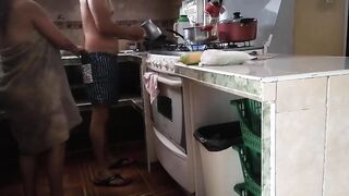 Mi chica esta bien caliente y quiere que la folle en cualquier lugar y por donde yo quiera!