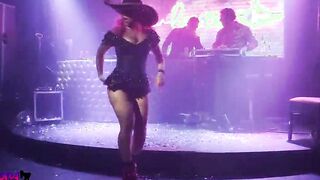 Tequileira Dancer Performance - Debora Fantine at the Gauguin Club into SP