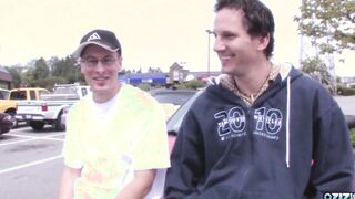 19 Yo gets picked up on the parking lot and gets her trimmed vagina hammered