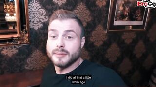 German couple fucks at online dating inside a outside pub - EroCom