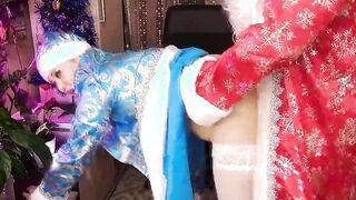Fun lessons inside proper handling of old hoe Snow Maiden... Penis sucking off, sparkling booty fucking and face full of cum from an mature whore clothed as Santa cunt with mouth!