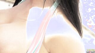 Seeing the dark hair tanning her mom body outdoor makes him ecstatic to pummel her cunt