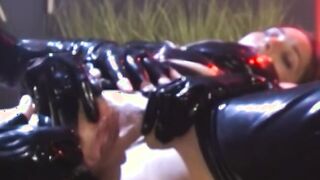 Dyke succubus Tiffany Taylor toying and wanking in latex