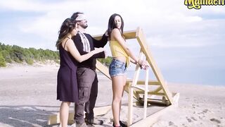CHICAS LOCA Frida Let Hubby To Screwed Cassie Del Isla