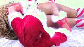 Nadia White disciplines Nina Rivera for being a lazy Santa 's Helper