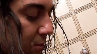 Michela from the province of Milan gets boned while washing