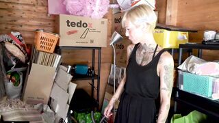 GERMAN milf POUNDED INSIDE THE GARDEN HOUSE