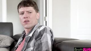 To Step Sis "What the banged!?! You're nude" S17:E8