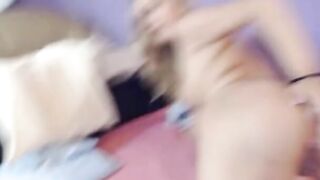 amateur wifey turns on her web cam and offer her hubby a good fellatio