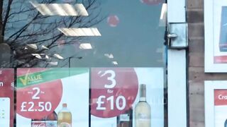Hot Lucia Love pee public