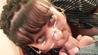 Older woman loves to be plowed from behind