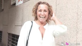 SCANDAL: English professor fucks 1 of her pupils.