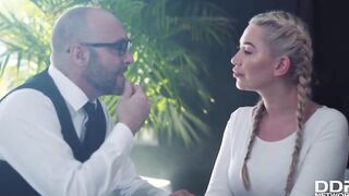 Lucky Stud Gets His Lollipop Licked by Lindsey Olsen & Sonia Lion
