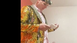 McHenry Cruiser Gets a Oral Sex as He Performs Standup Comedy