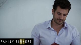 (Khloe Kapri) Finds It Rough To Work For Her Step Uncle (Jay Smooth) Since He Makes Her So Freaky - Family Sinners