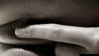 Watch this sensual Cutie with a amazingly Bae body masturbating avidly