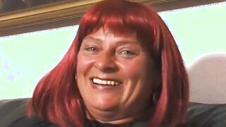 housewife blows vacuum cleaner salesman's nuts empty