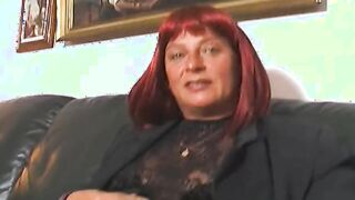 housewife blows vacuum cleaner salesman's nuts empty