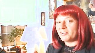 housewife blows vacuum cleaner salesman's nuts empty
