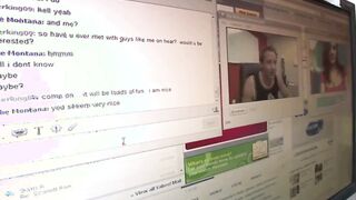 Vanessa Sensual Gets Her Twat Nailed Live Inside A Chat Room