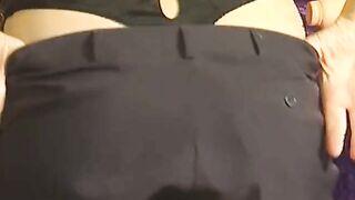 19 year old mastrubates her tight holes until it leaks