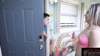 FithyKings - Bubble Ass Mom Gets Banged! Rough By My Boyfriends Penis
