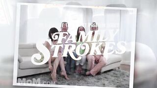 Caught my stepmom masturbates and she wanted to nailed!