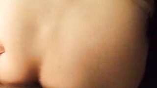 Teen do petting and cum on each other's hands