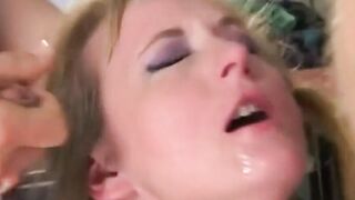 Milf, Cougar and Grandma CHALLENGE inside USA - vol (five) -