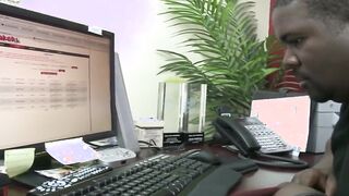 Victoria Lawson Gets Her Cunt Screwed Live Into A Chat Room