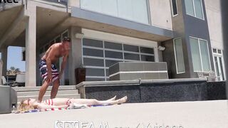 SPYFAM Step Sister Ride Gigantic Rocket On 4th Of July