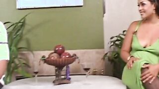 White bro jizzes on girls booty after oral sex and sex
